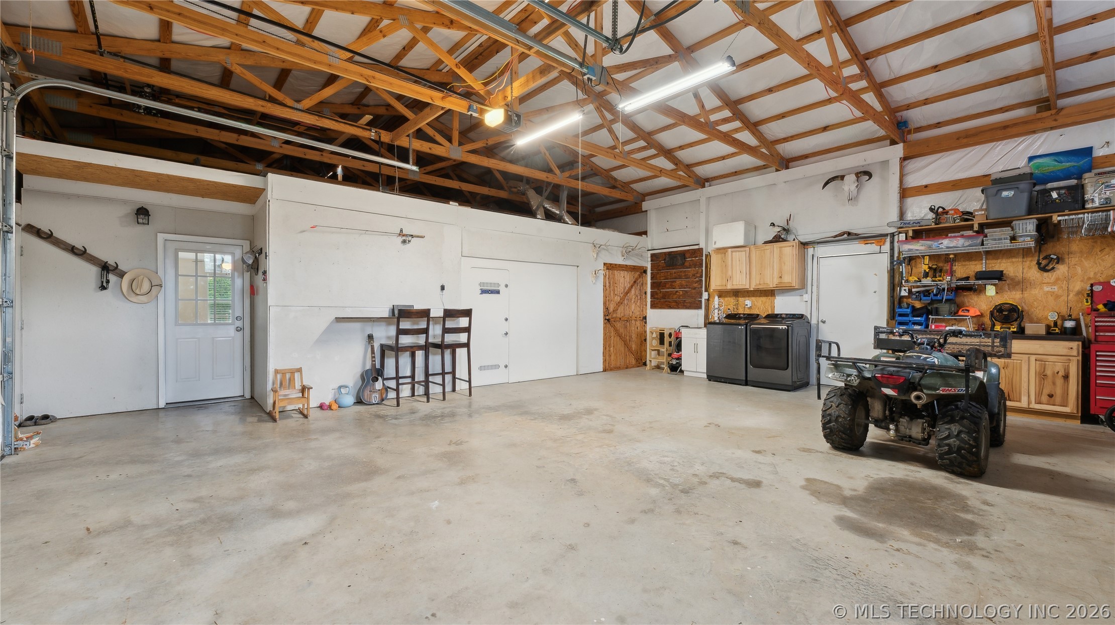 25301 E 330 Road