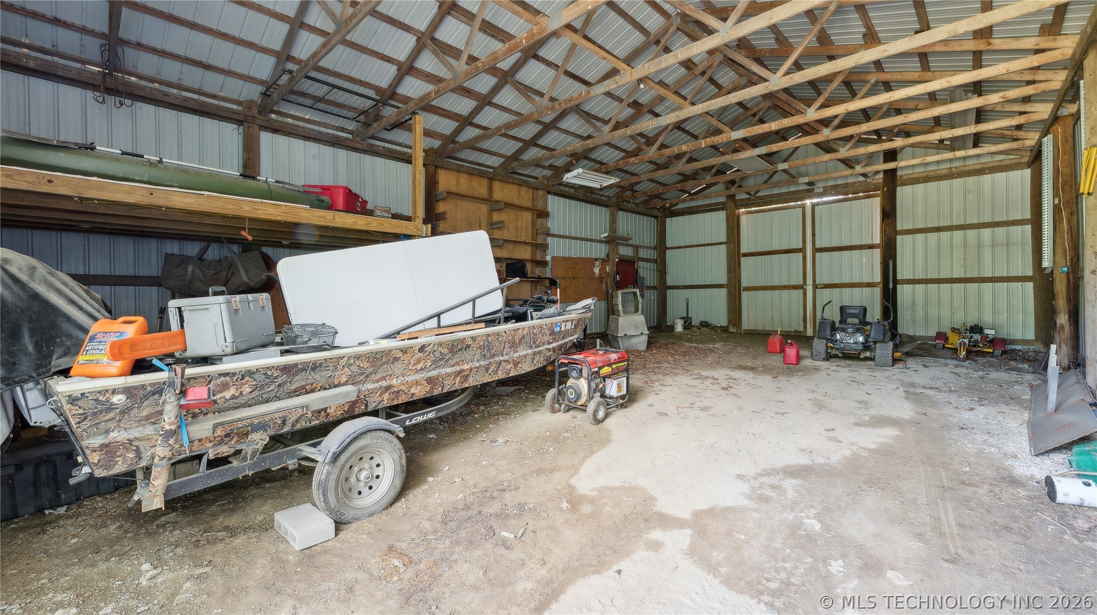 25301 E 330 Road