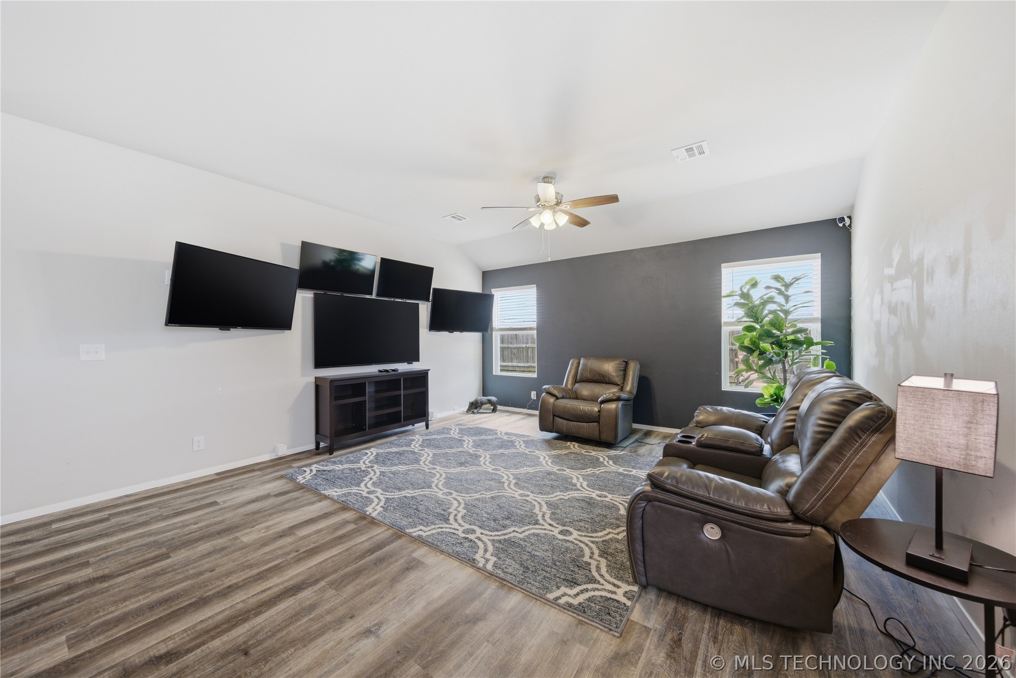 10014 E 106th Court North N
