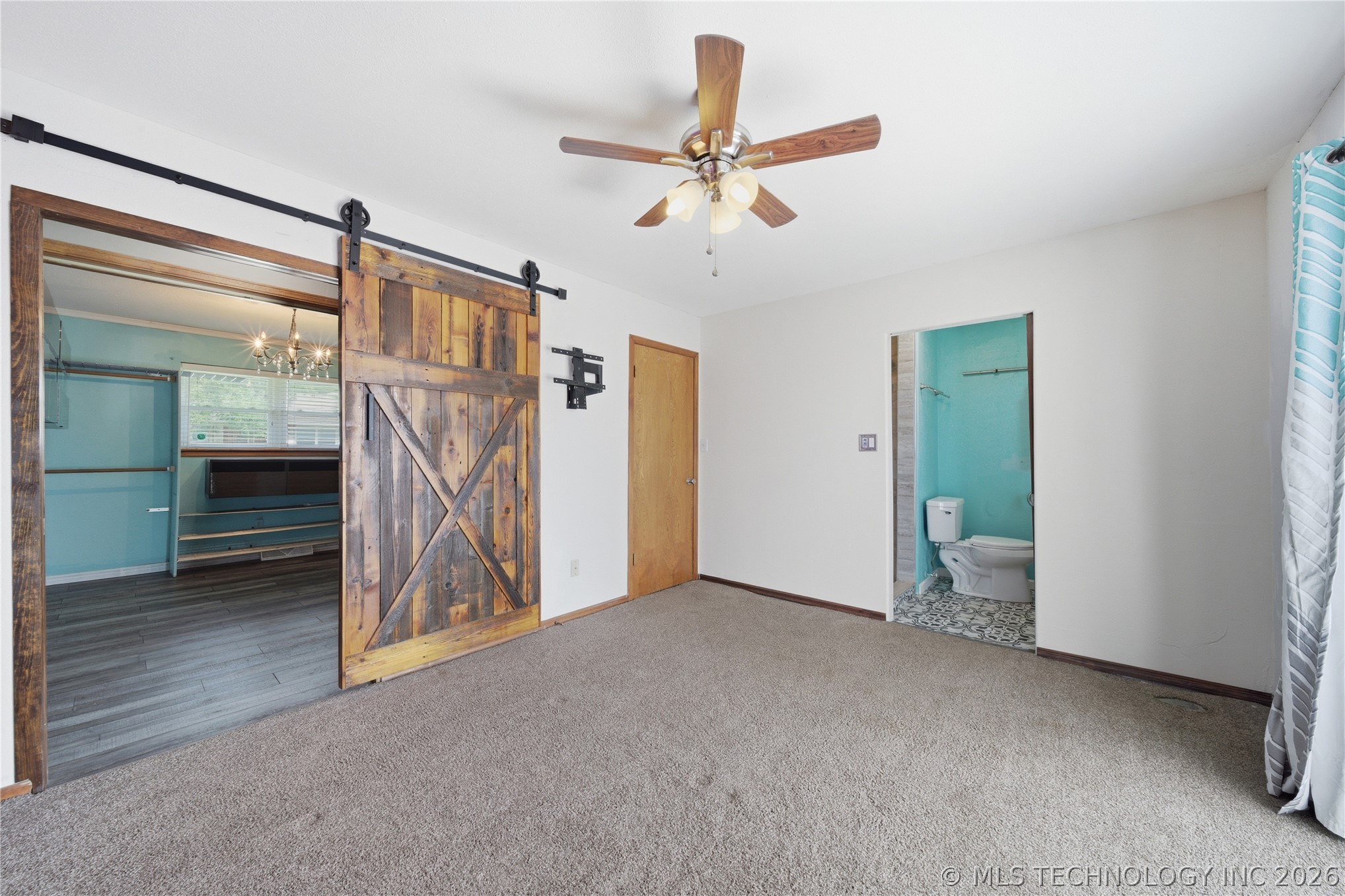 106 W Lewis Avenue