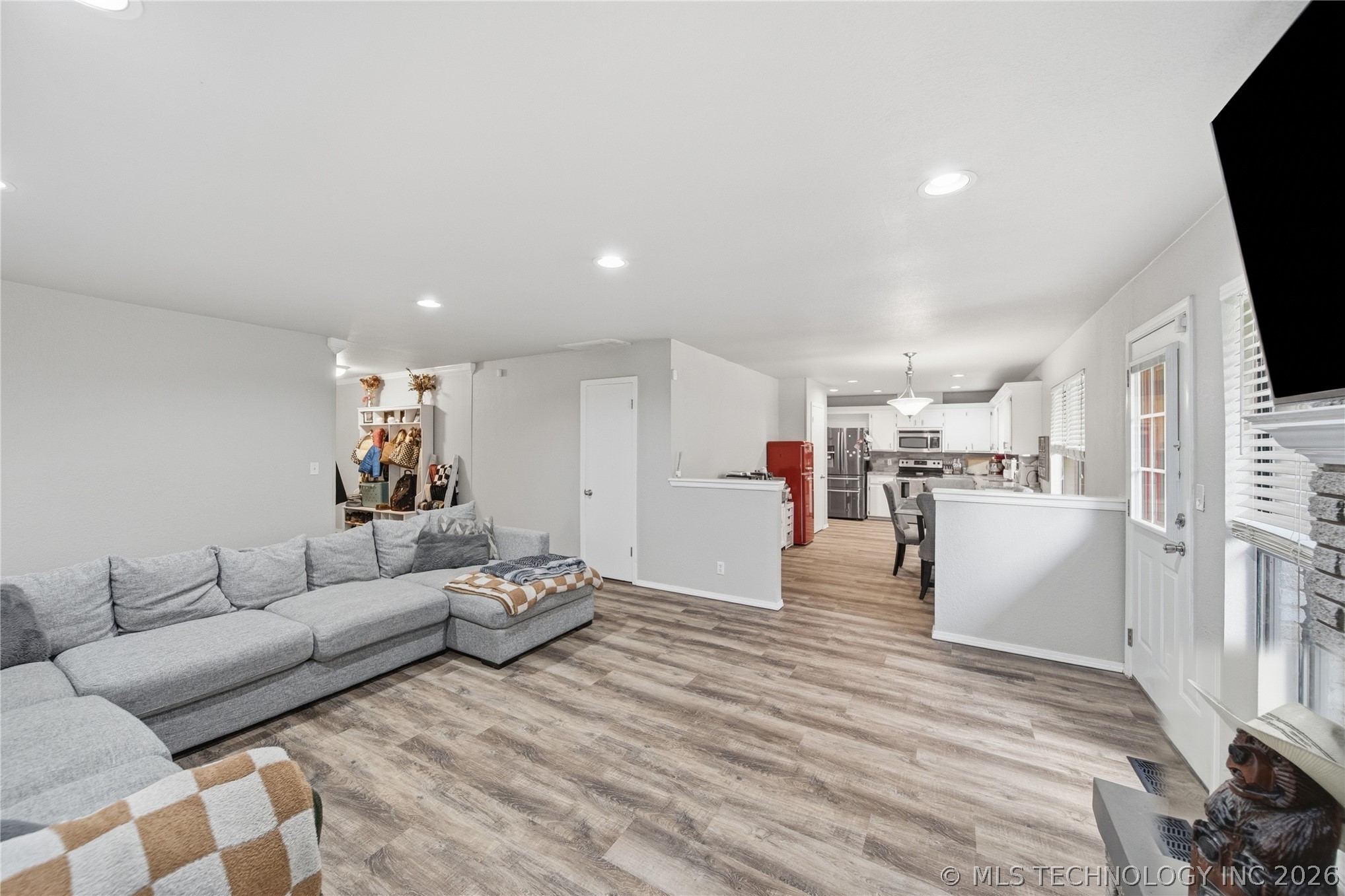 112 N Chestnut Avenue