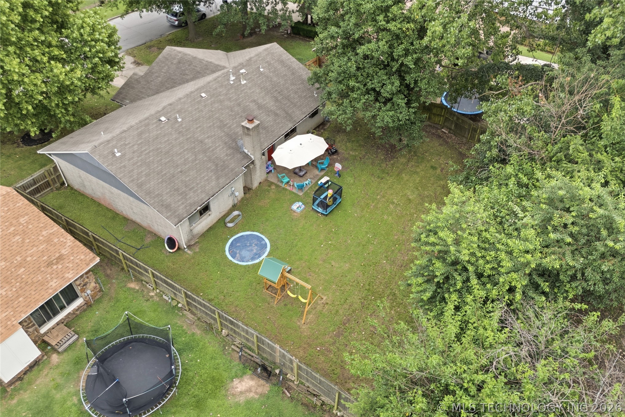 112 N Chestnut Avenue