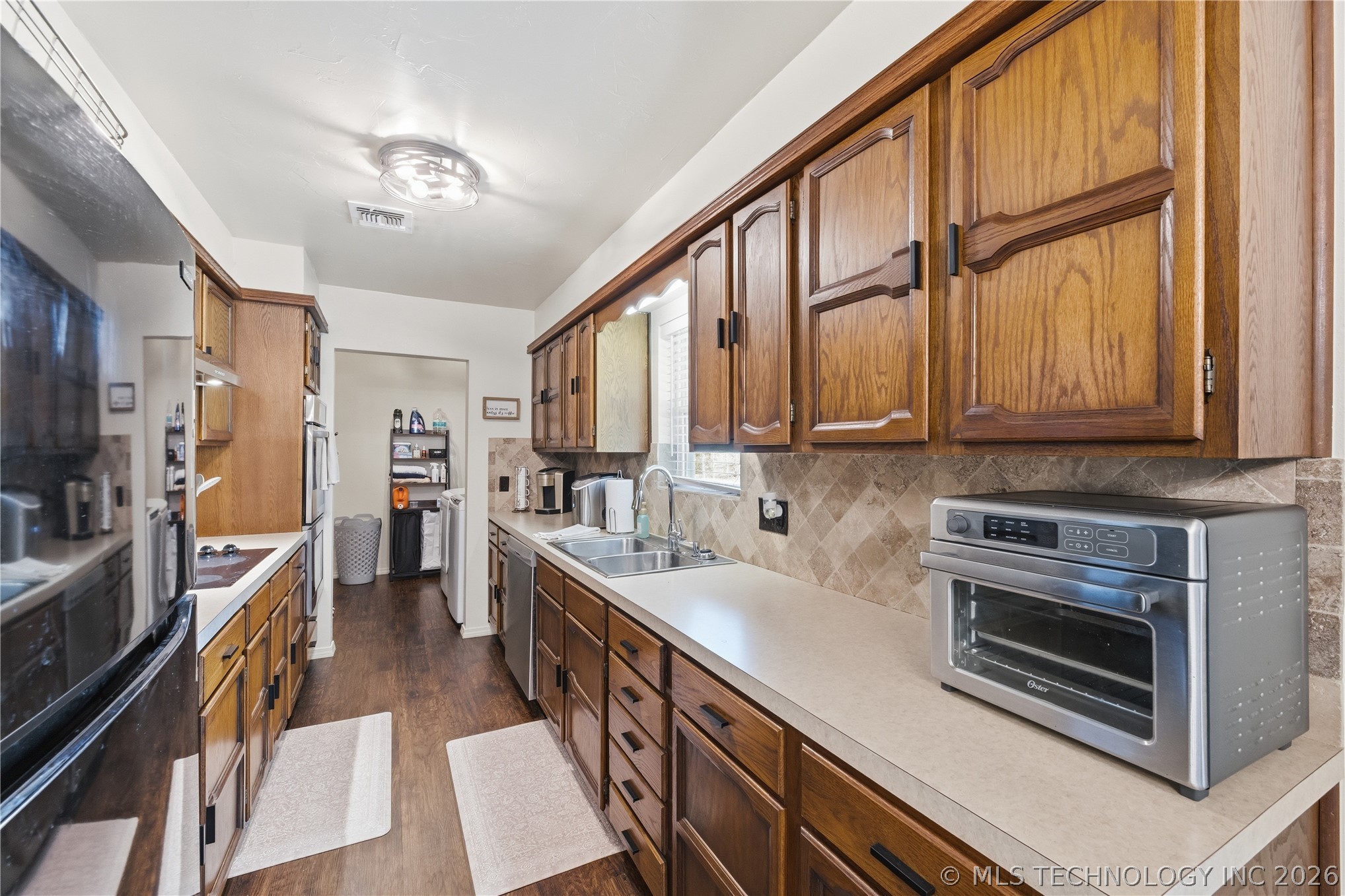 4081 S 4270 Road