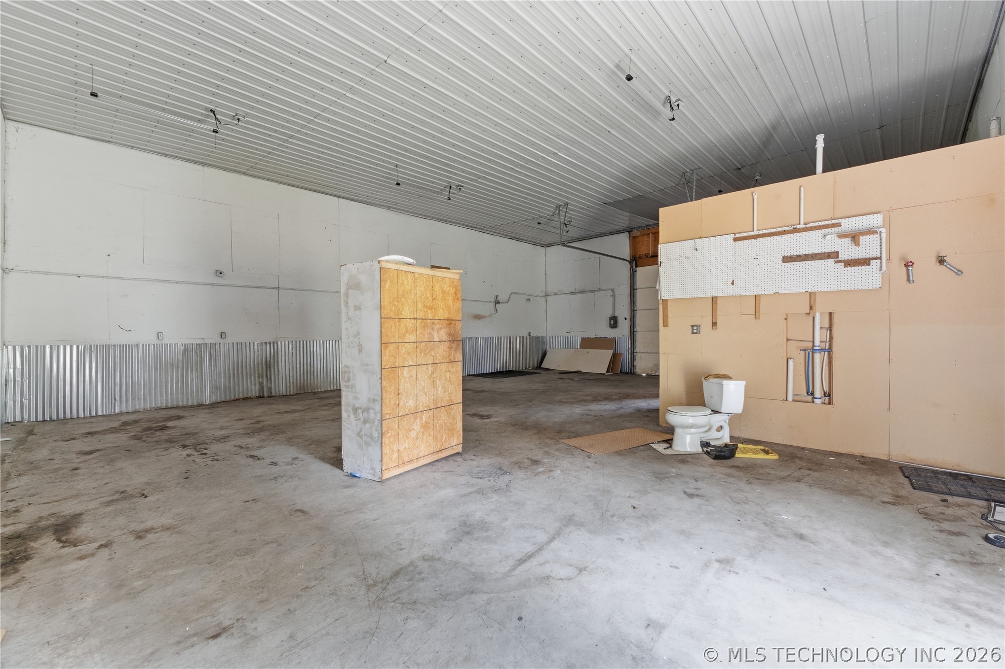 1003 S Hickory
