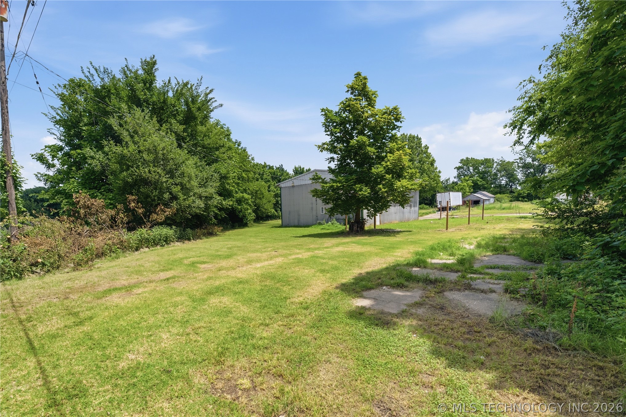 1003 S Hickory