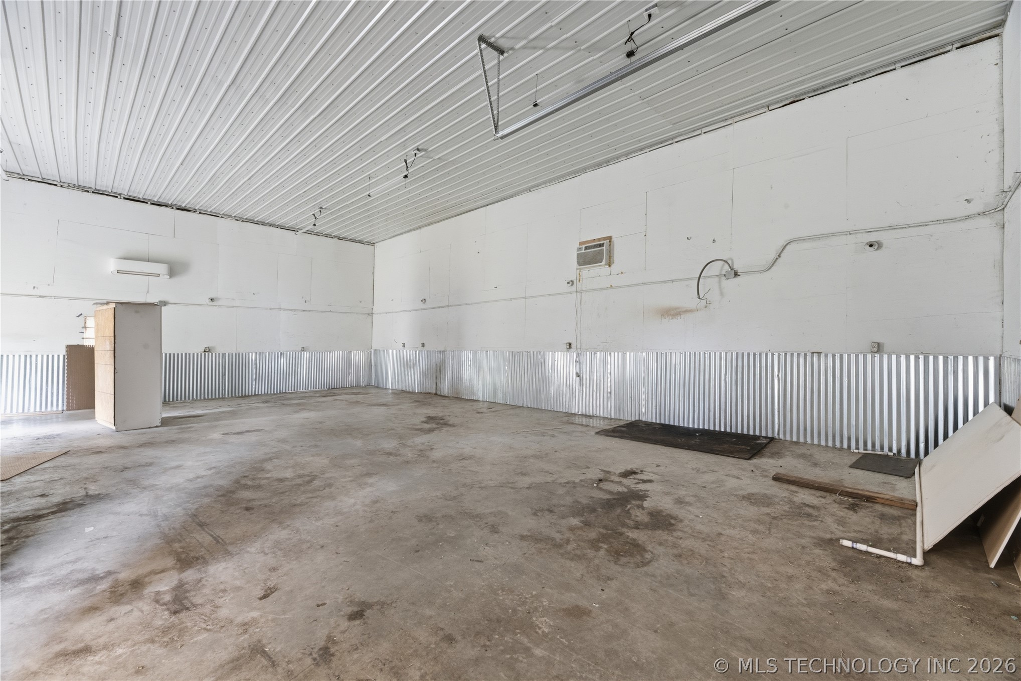1003 S Hickory