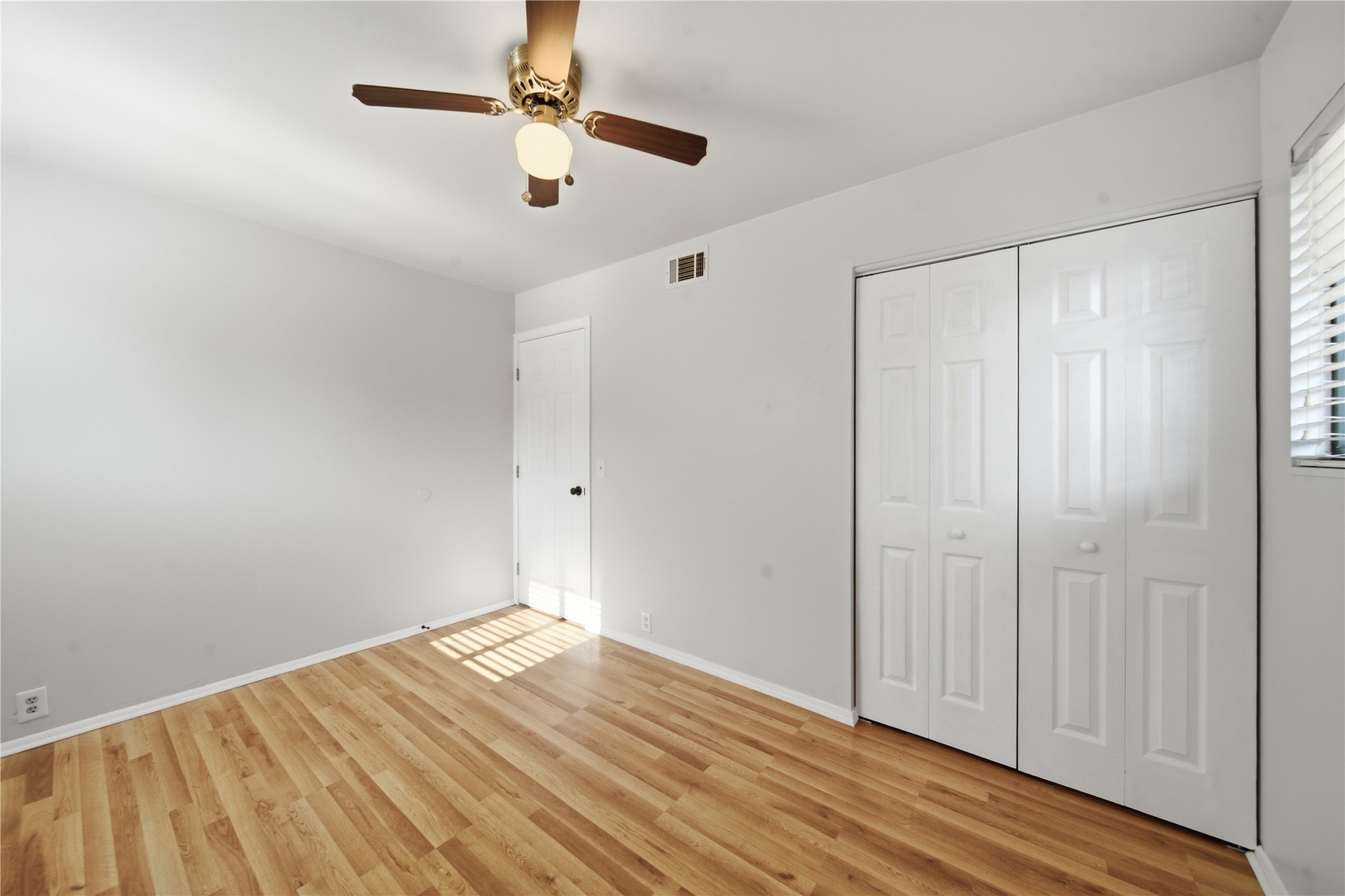 221 W Monterey Avenue