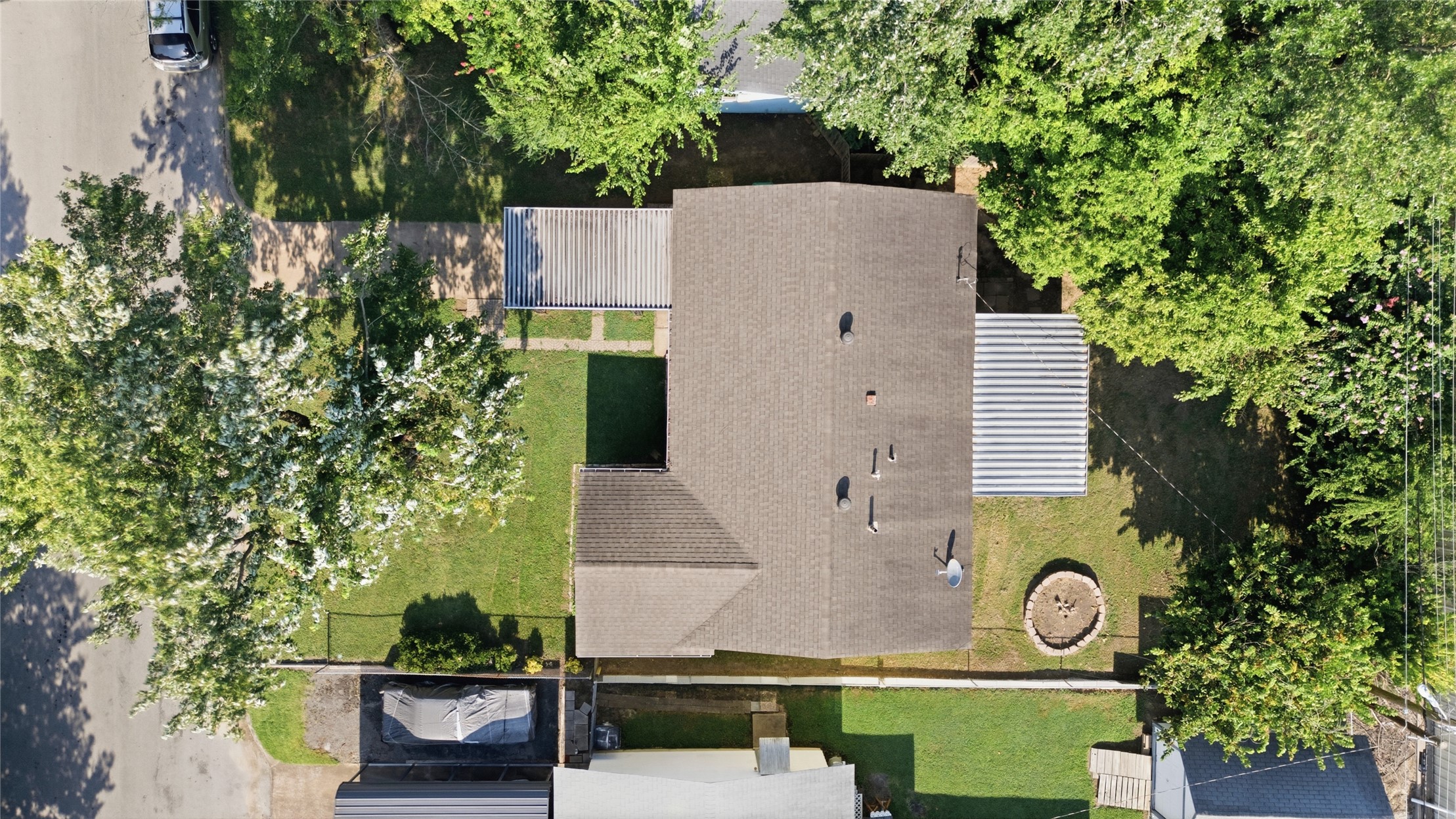 221 W Monterey Avenue