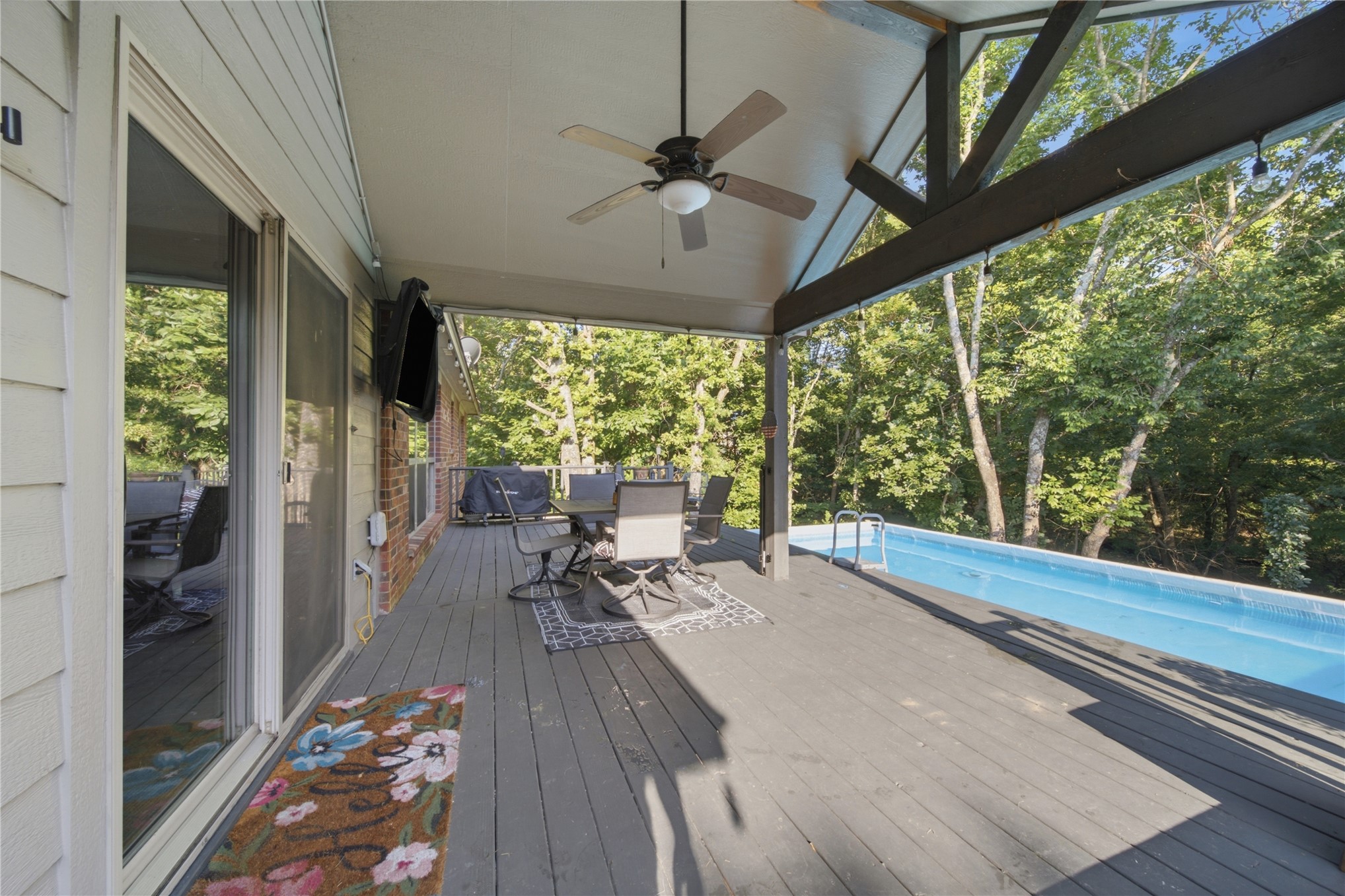15241 Fox Run Drive