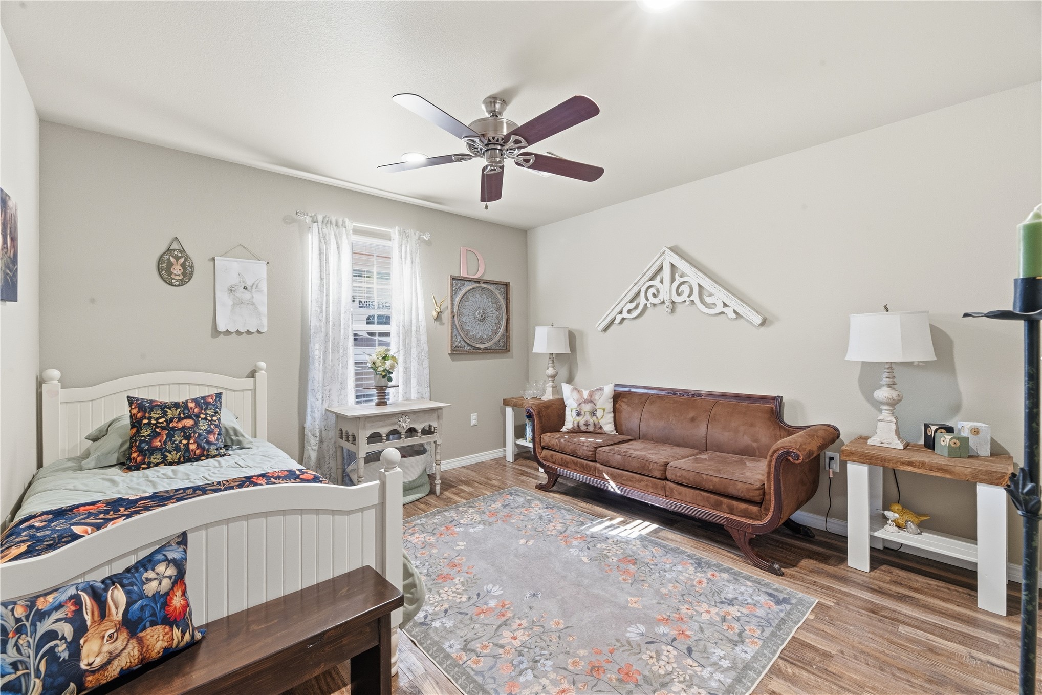 440 W 7th Street