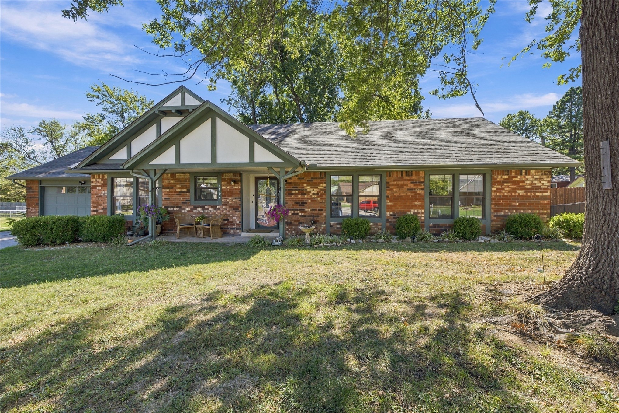 1202 Oklahoma Place