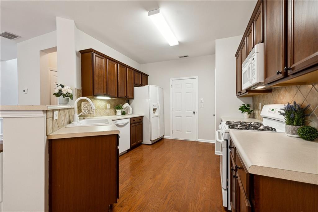 2302 Saint Simons Drive Unit 30