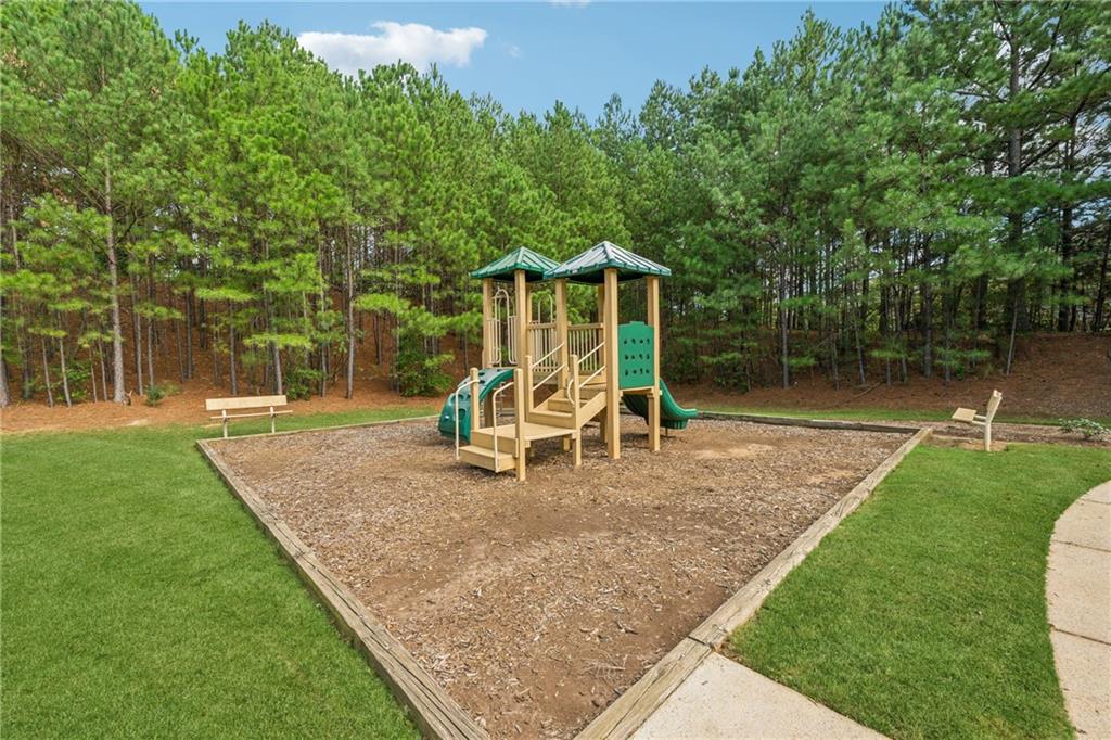 2152 Caswell Circle