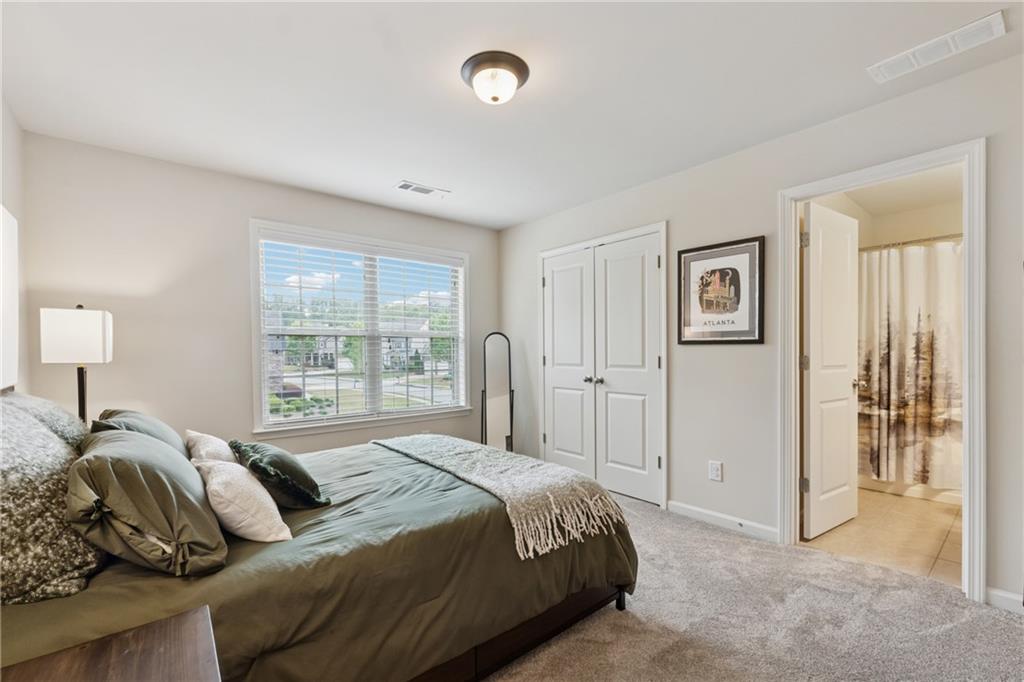 280 Lakestone Parkway