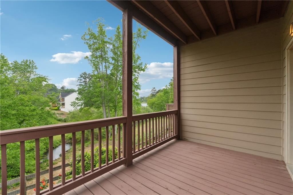280 Lakestone Parkway