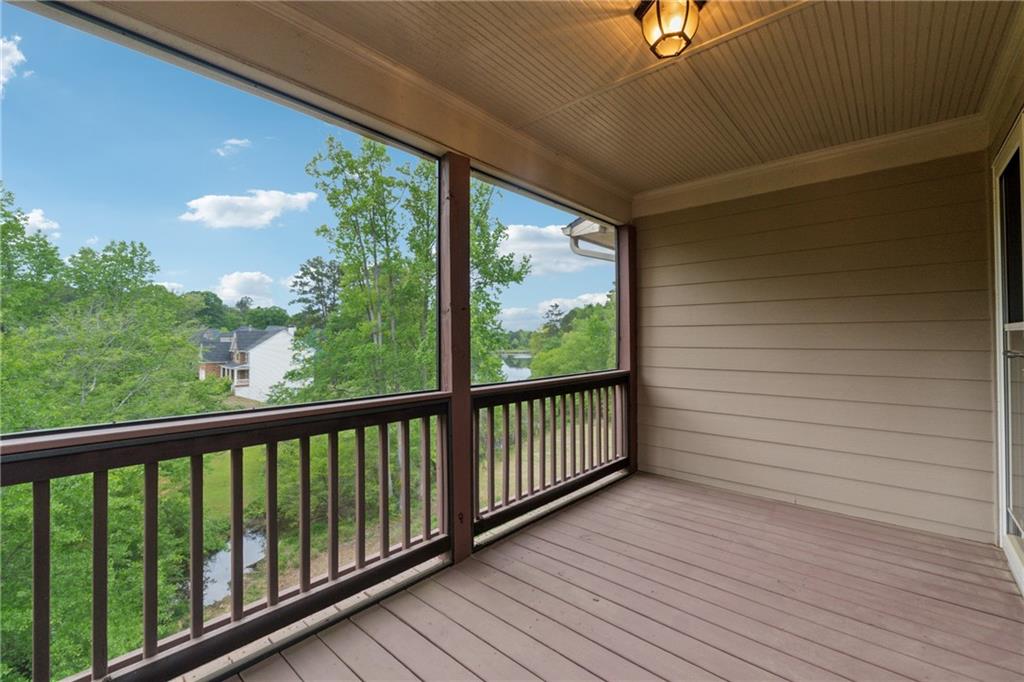 280 Lakestone Parkway
