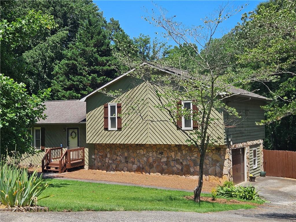 251 Sabrina Court