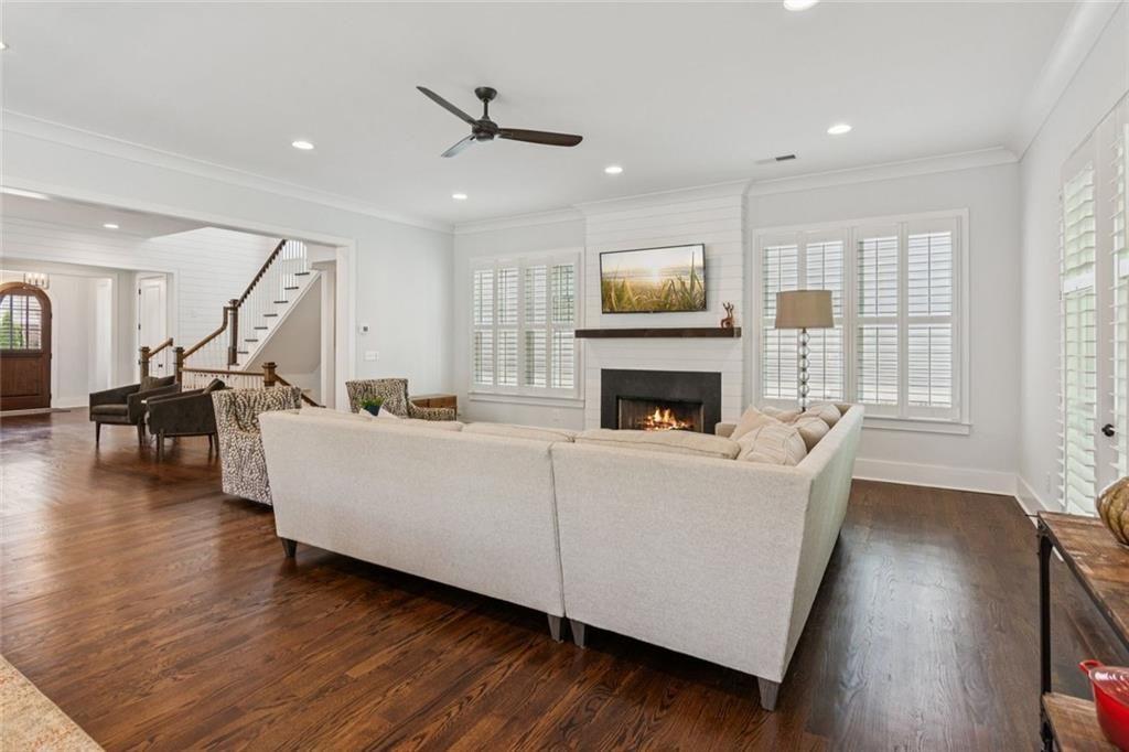 5971 Brundage Lane