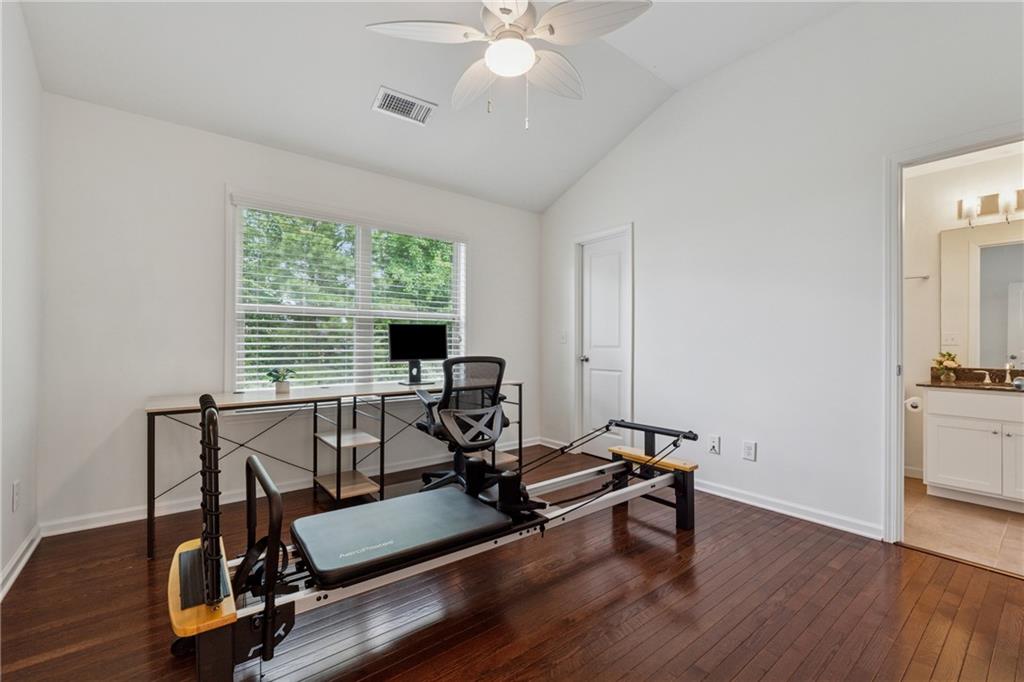 236 Lakestone Parkway