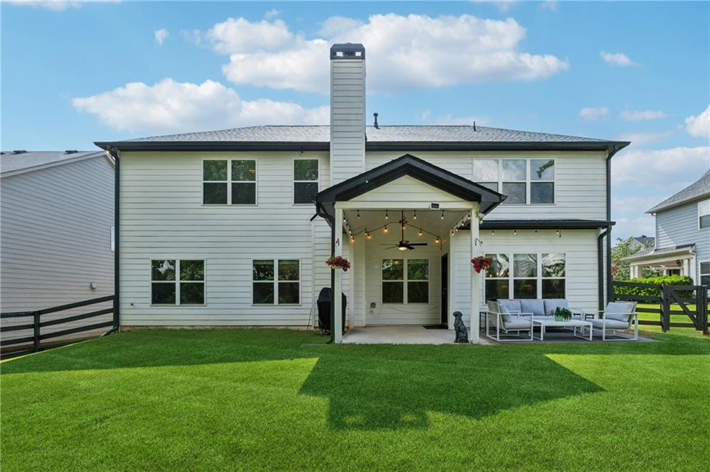 236 Lakestone Parkway