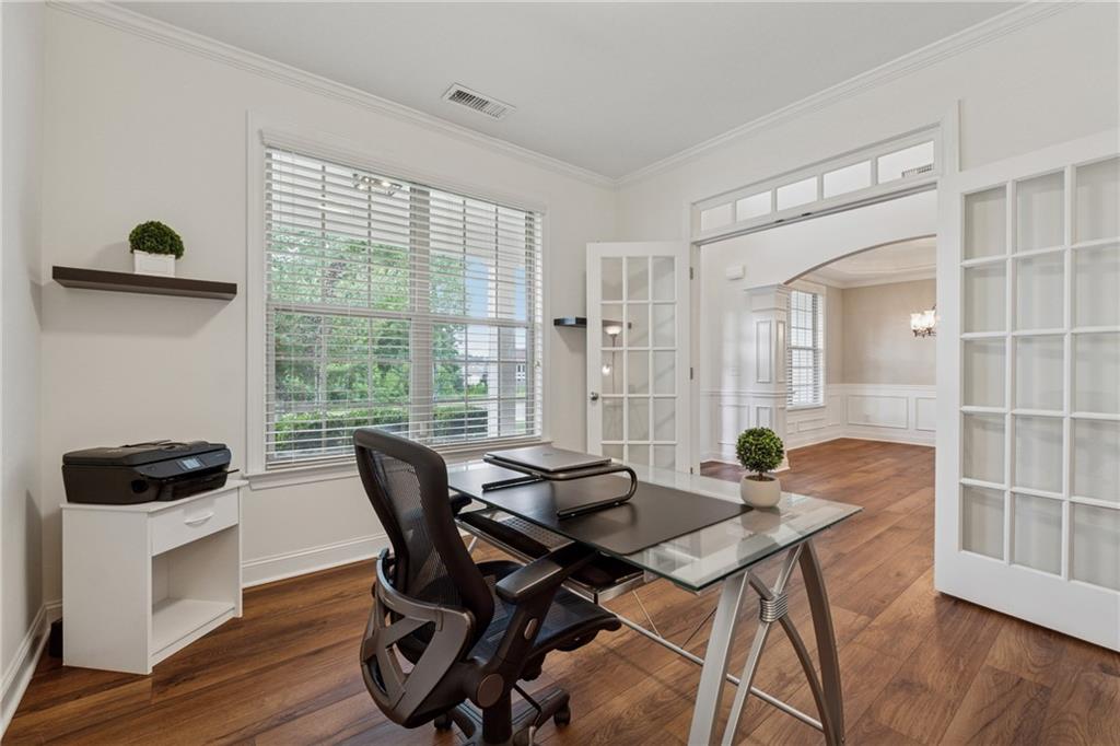 236 Lakestone Parkway
