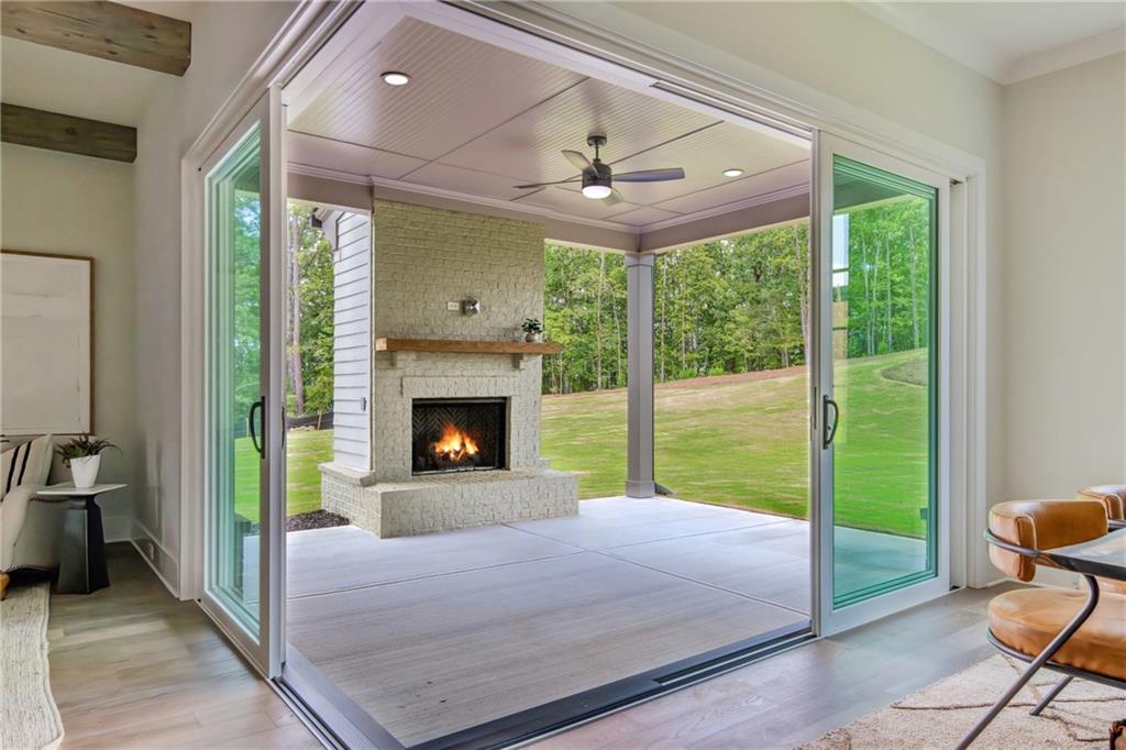 64 Telfair Ct SE