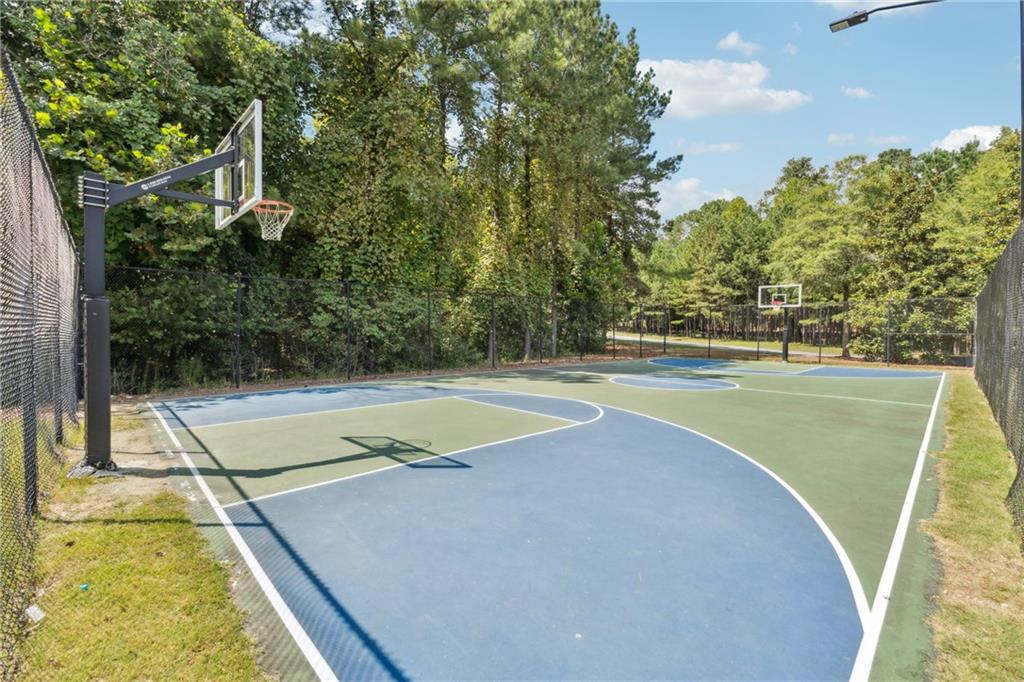 64 Telfair Ct SE