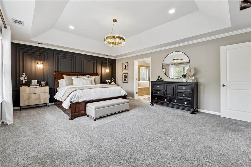 317 Lakestone Landing