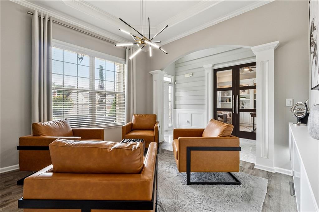 317 Lakestone Landing