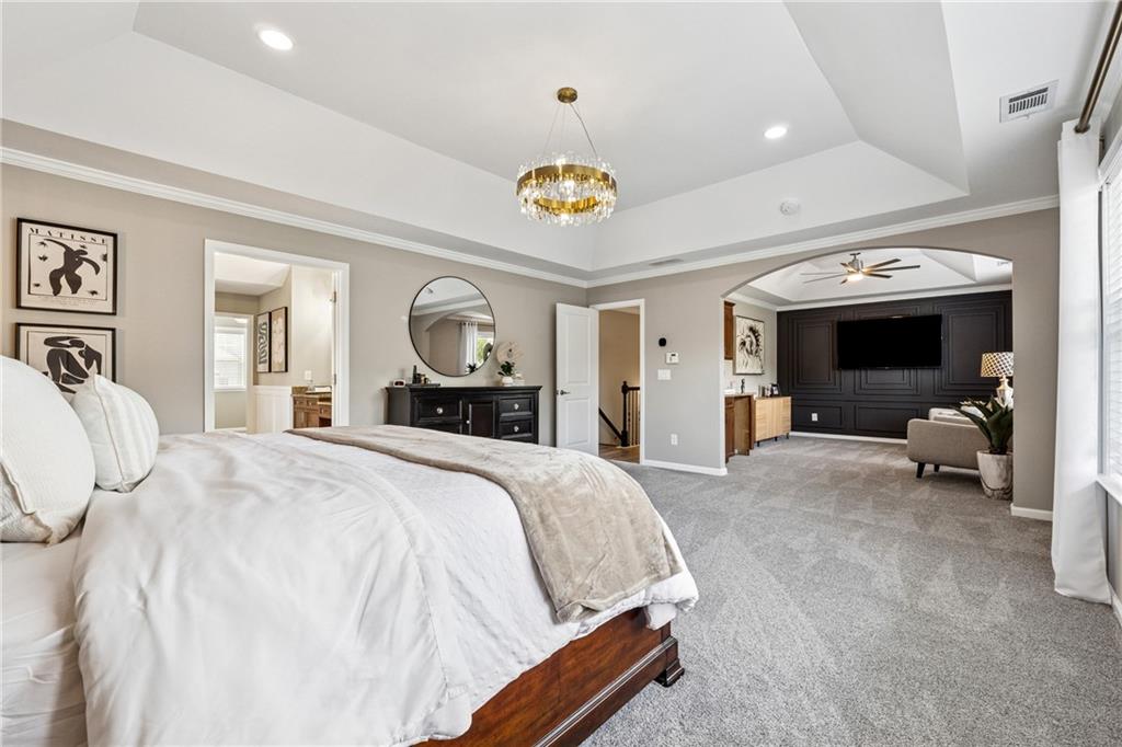 317 Lakestone Landing