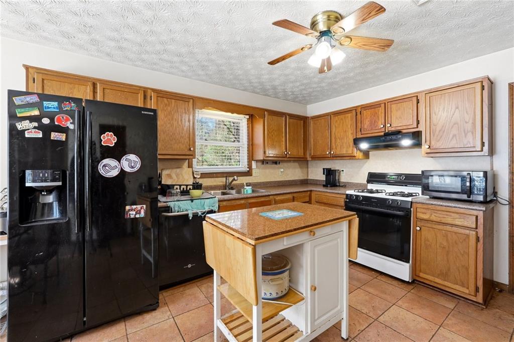 6406 Stoney Creek Court