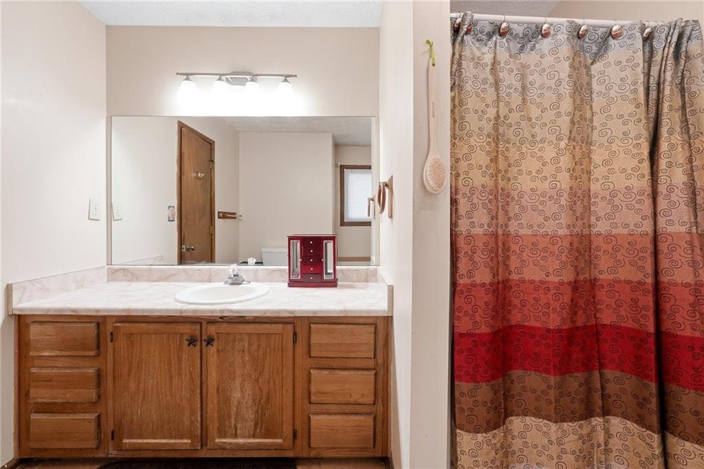 6406 Stoney Creek Court