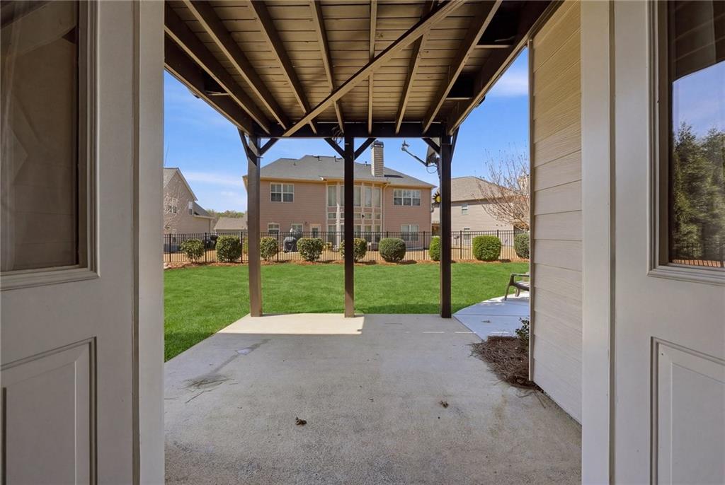 231 Lakestone Parkway