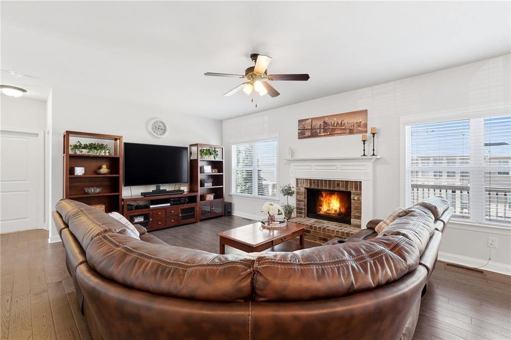 231 Lakestone Parkway