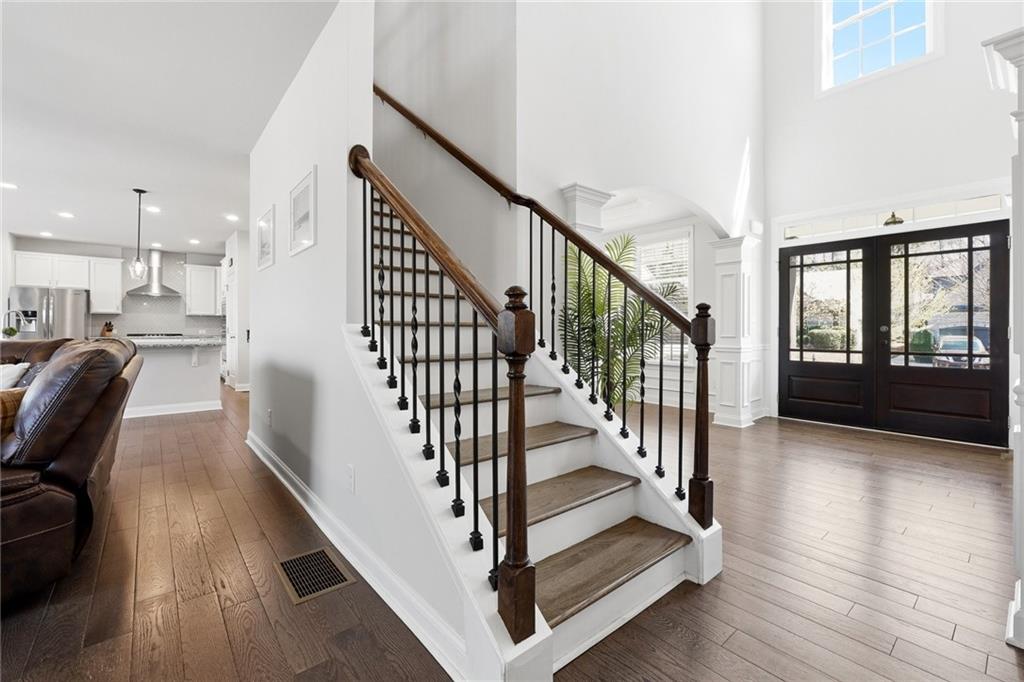 231 Lakestone Parkway