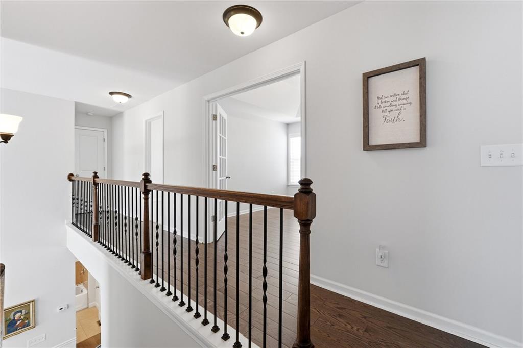 231 Lakestone Parkway