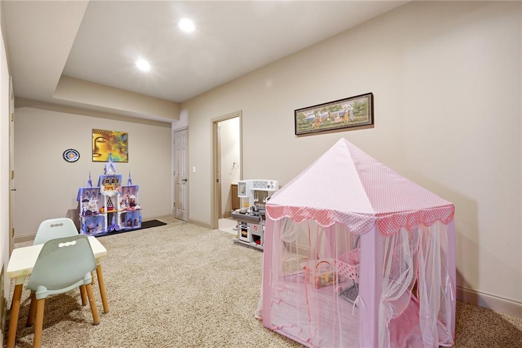 1120 Timberline Place