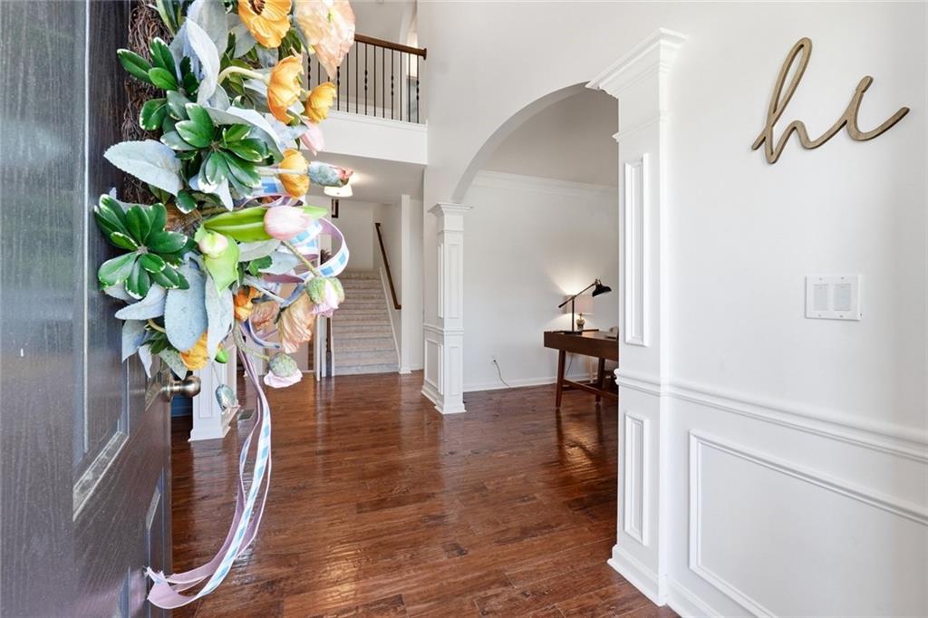 318 Lakestone Landing