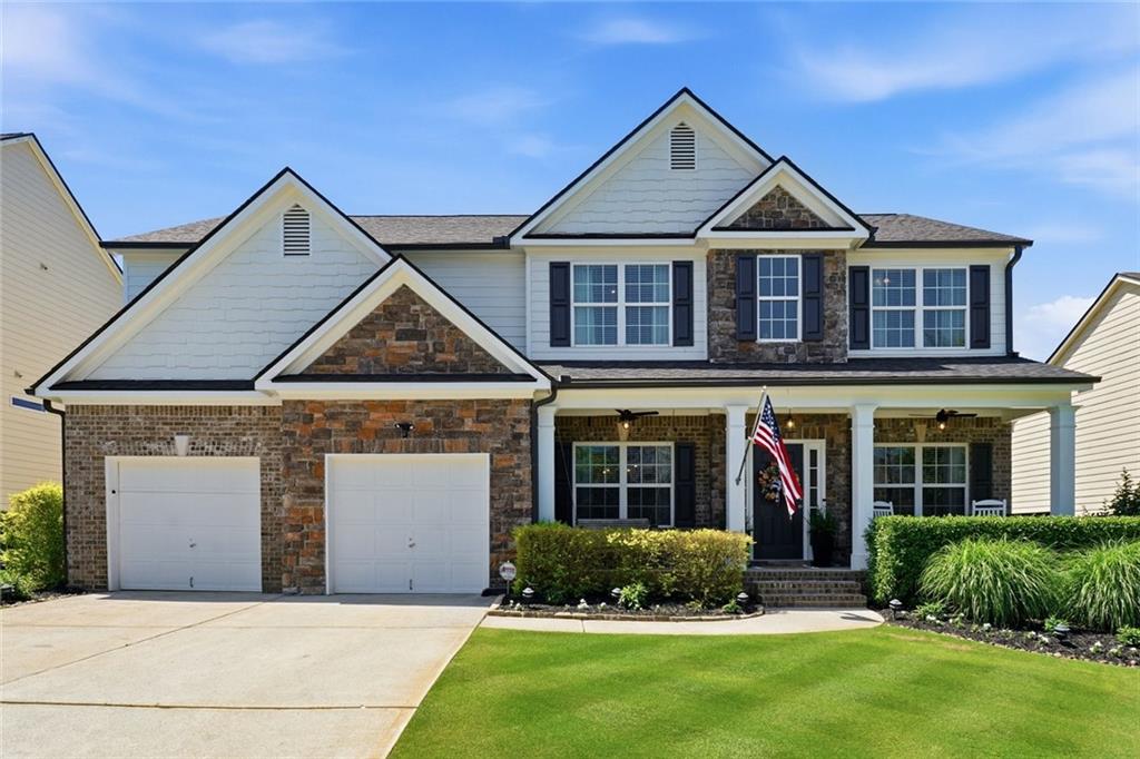 318 Lakestone Landing
