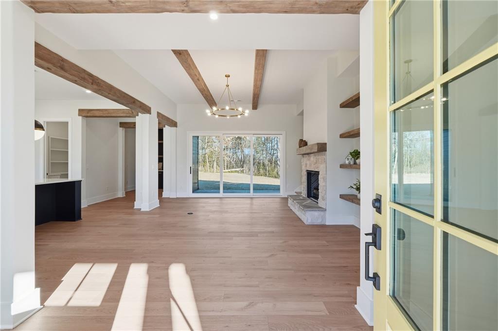 157 PALISADE Drive