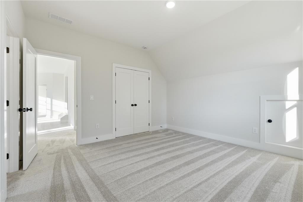 157 PALISADE Drive