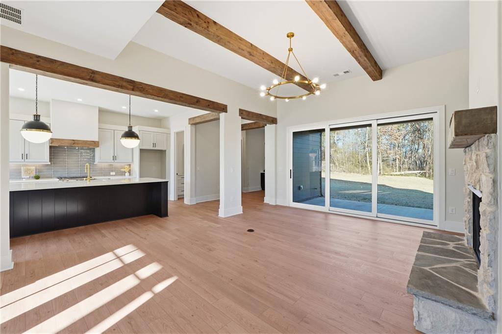 157 PALISADE Drive