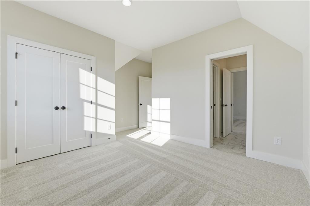 157 PALISADE Drive