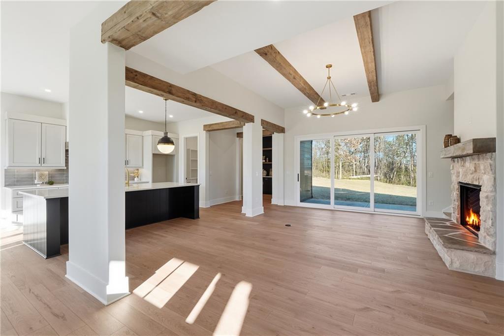 157 PALISADE Drive