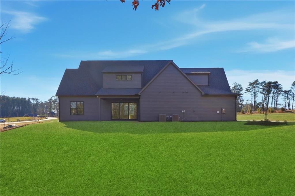 157 PALISADE Drive