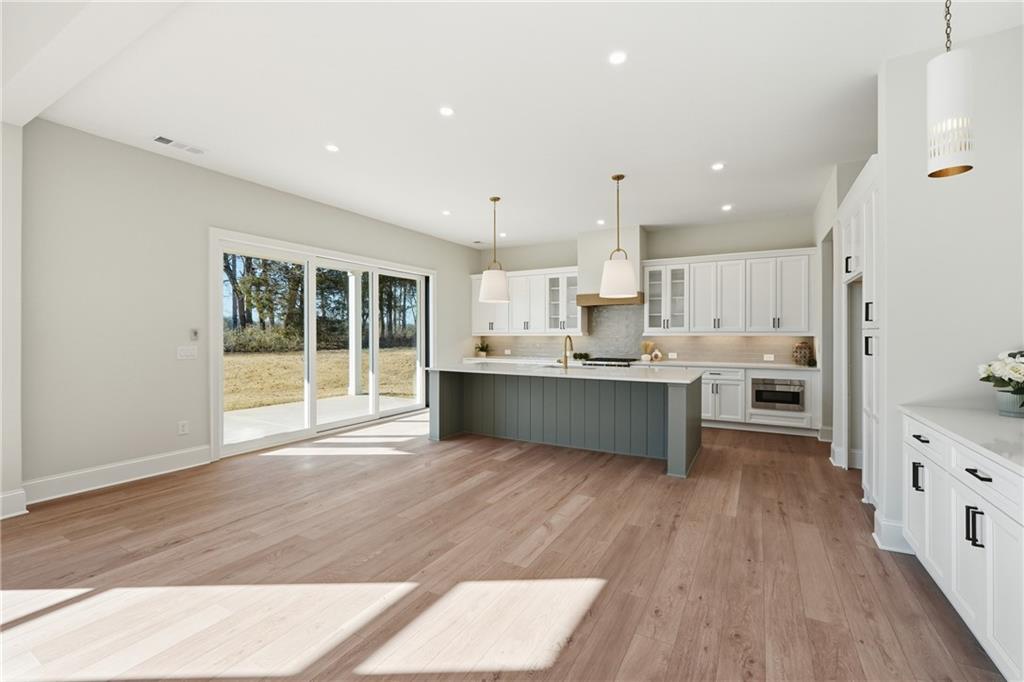 158 PALISADE Drive