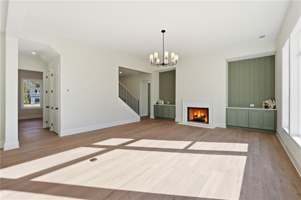 158 PALISADE Drive