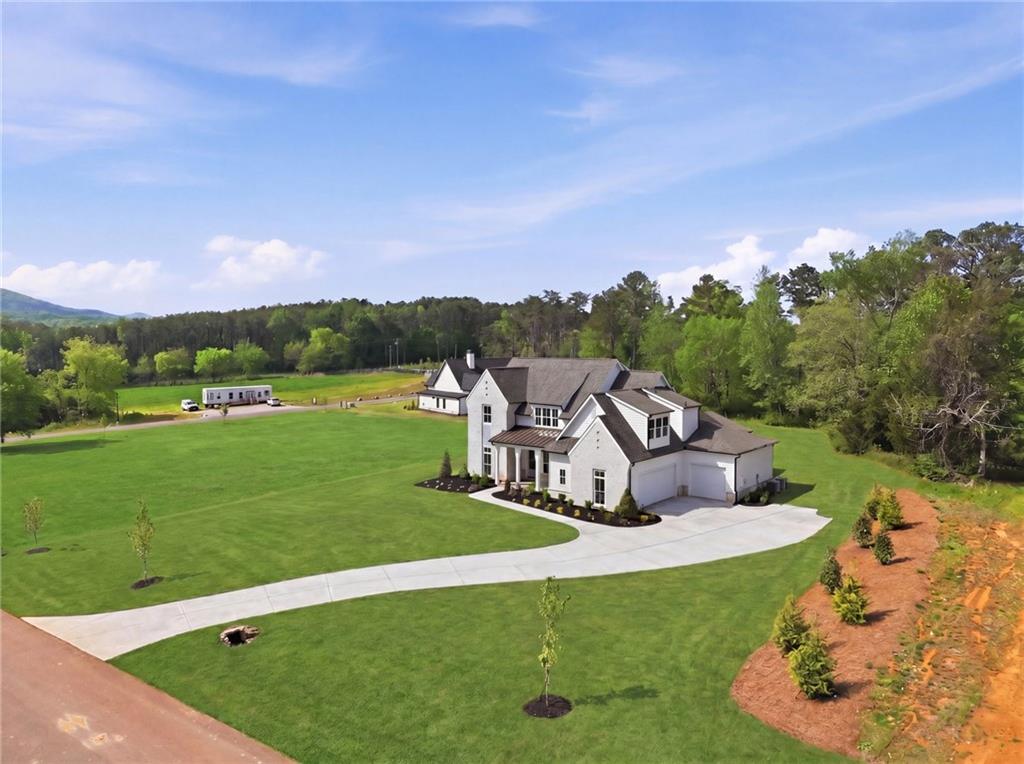 158 PALISADE Drive
