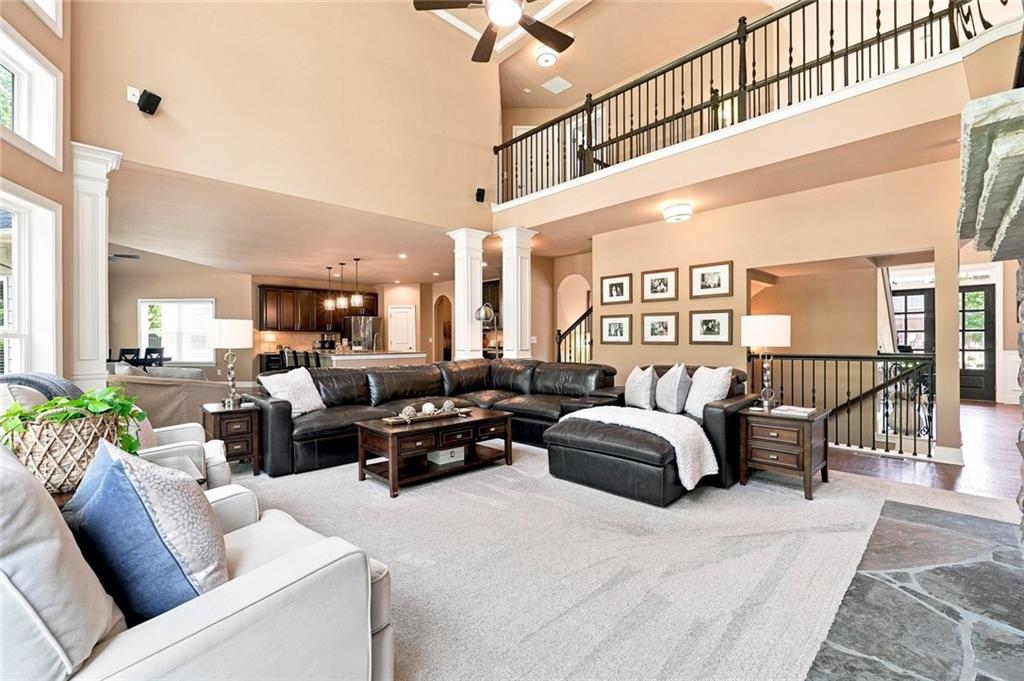 180 Lakestone Parkway