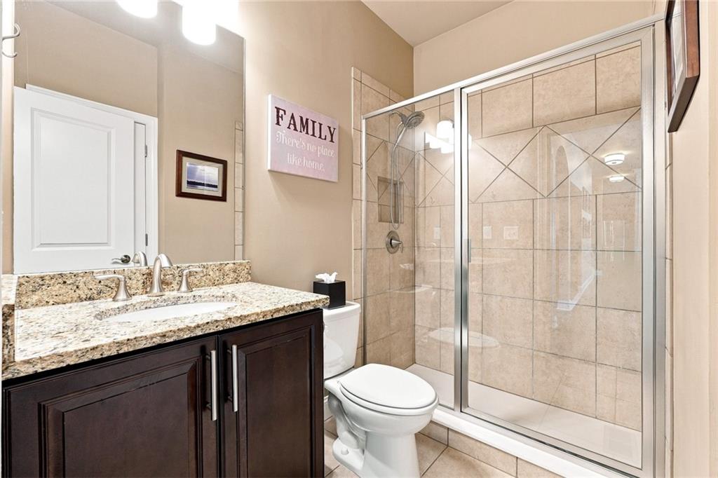 180 Lakestone Parkway
